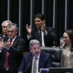 STF tem dois votos para condenar Collor por corrupção