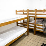 Dino mira indecisos e evangélicos no Senado e diz que mudará roupa política